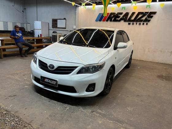 TOYOTA COROLLA 2.0 XEI 16V FLEX 4P AUTOMÁTICO TOYOTA COROLLA 2.0 XEI 16V FLEX 4P AUTOMÁTICO